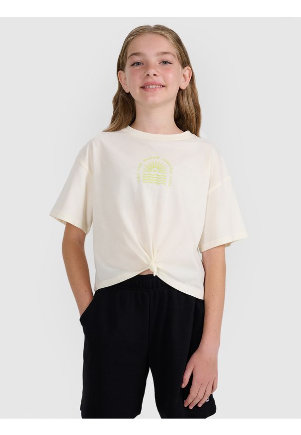 4f - 4F T-shirt oversize crop top z nadrukiem dziewczęcy - biały 152 (11-12 lat). Okazja: na co dzień. Kolor: biały. Materiał: bawełna, dzianina. Wzór: nadruk. Sezon: lato. Styl: casual, elegancki