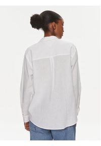 Tommy Jeans Koszula DW0DW17735 Biały Regular Fit. Kolor: biały. Materiał: bawełna, len