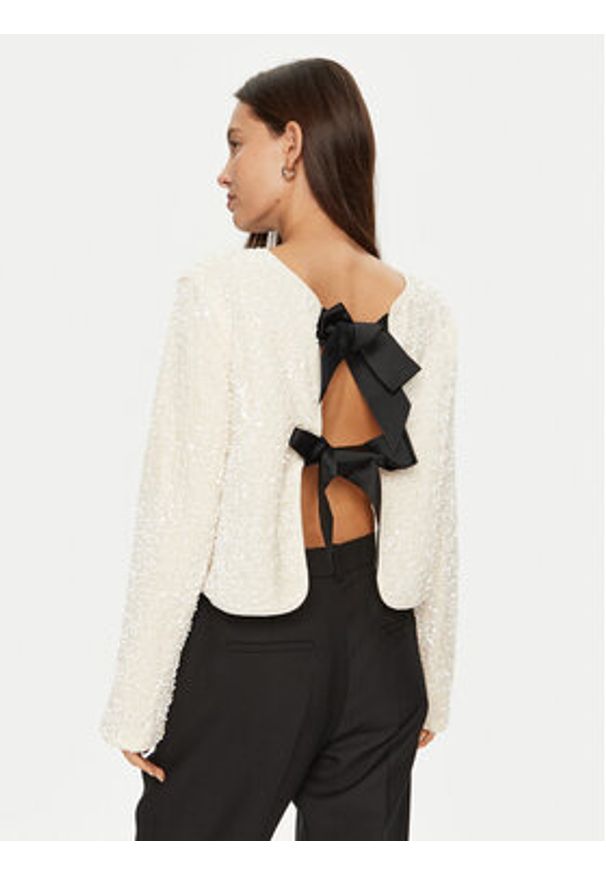 only - ONLY Bluzka Lanika 15339412 Écru Regular Fit. Materiał: syntetyk