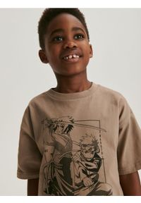 Reserved - T-shirt Naruto - jasnoszary. Kolor: szary. Materiał: dzianina, bawełna