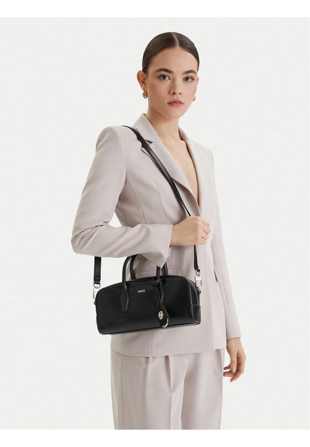 BOSS Torebka 50557995 Czarny. Kolor: czarny. Materiał: skórzane