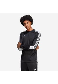 Bluza do piłki nożnej Adidas Tiro 23 Club. Kolor: czarny. Materiał: poliester. Długość: krótkie