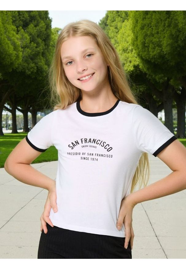 Sinsay - Koszulka z napisem - biały. Kolor: biały. Wzór: napisy