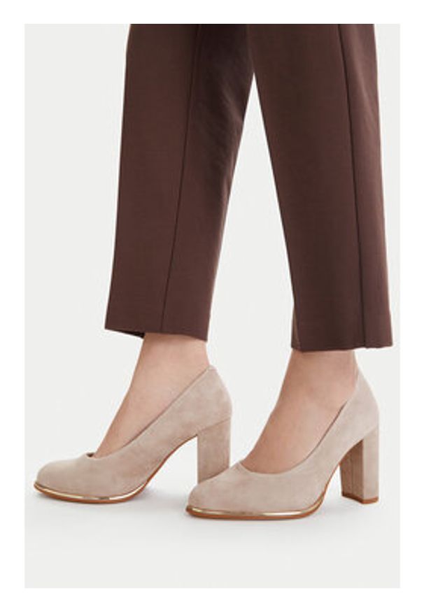 Lasocki Czółenka CEO-WS24317-01 Beżowy. Kolor: beżowy. Materiał: zamsz, skóra