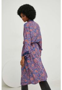 Answear Lab kimono z jedwabiem kolor niebieski. Kolor: niebieski. Materiał: jedwab #5