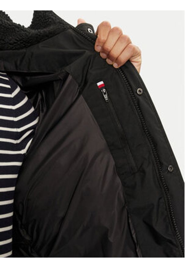 TOMMY HILFIGER - Tommy Hilfiger Kurtka zimowa Rockie MW0MW36593 Czarny Regular Fit. Kolor: czarny. Materiał: syntetyk. Sezon: zima