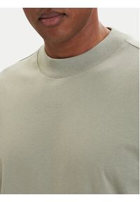 Hugo - HUGO T-Shirt Daposo 50511029 Zielony jasny Relaxed Fit. Kolor: zielony. Materiał: bawełna #4