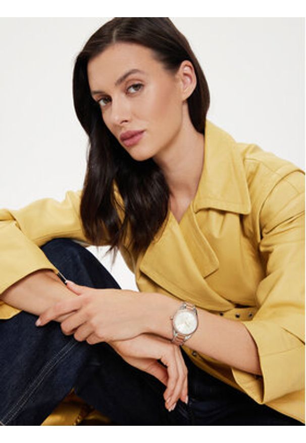 Armani Exchange Zegarek Lady Giacomo AX5662 Złoty. Kolor: złoty