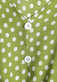 Born2be - Jasnozielona Bawełniana Sukienka z Gumką w Pasie i Falbanką Romilla. Kolor: zielony. Materiał: bawełna. Sezon: lato. Styl: wizytowy #8