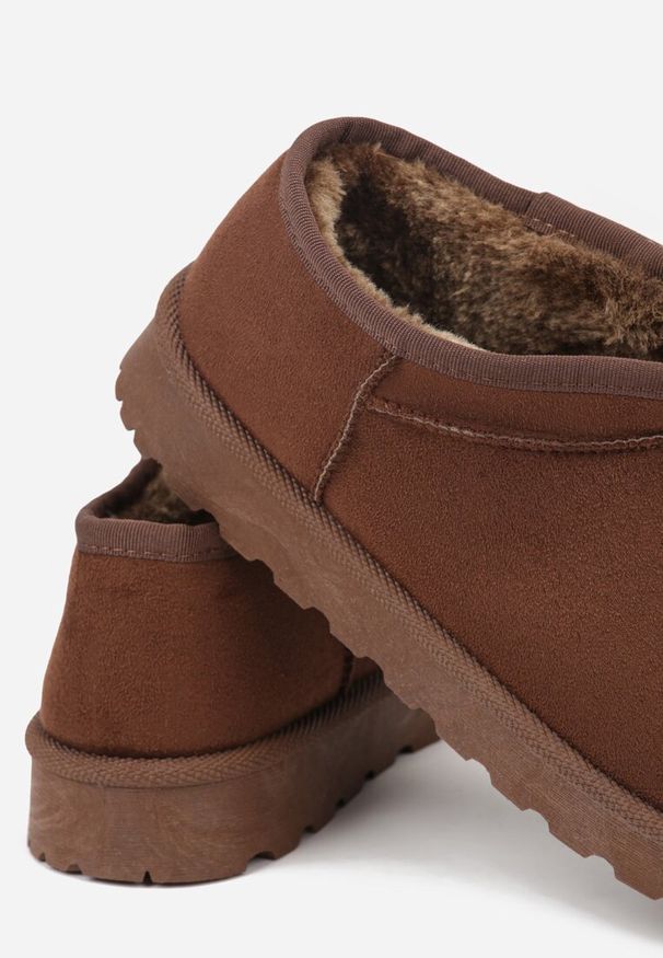 Born2be - Brązowe Wsuwane Śniegowce z Niską Cholewką Alodla. Okazja: na co dzień, na spacer. Wysokość cholewki: przed kostkę. Zapięcie: bez zapięcia. Kolor: brązowy. Materiał: wełna, jeans, puch. Szerokość cholewki: normalna. Styl: casual