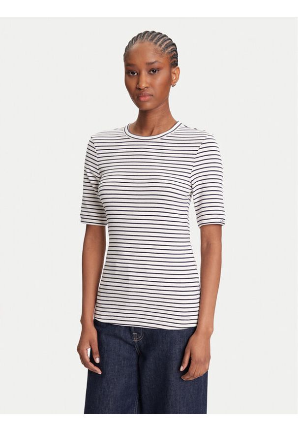 Calvin Klein T-Shirt LV044B232G Granatowy Regular Fit. Kolor: niebieski. Materiał: bawełna