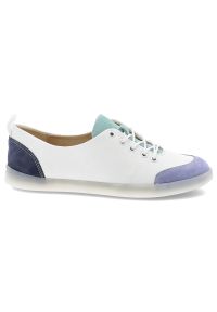 Białe Sneakersy Armodo Wygodne Sznurowane Obuwie Damskie. Okazja: na co dzień. Zapięcie: sznurówki. Kolor: biały. Materiał: skóra. Wzór: aplikacja #5