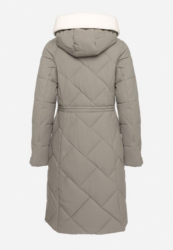Born2be - Ciemnozielona Pikowana Kurtka z Kapturem i Ozdobnym Kołnierzem Ściągana w Pasie Ellarisa. Typ kołnierza: kaptur. Kolor: zielony. Materiał: jeans, wełna. Styl: elegancki