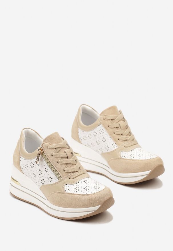 Born2be - Beżowe Sneakersy na Ukrytym Koturnie z Ozdobnym Suwakiem i Ażurowym Wzorem Reladia. Nosek buta: okrągły. Zapięcie: sznurówki. Kolor: beżowy. Materiał: materiał. Wzór: ażurowy. Obcas: na koturnie. Wysokość obcasa: średni