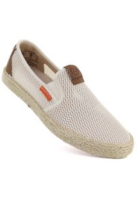 Półbuty męskie espadryle wsuwane beżowe Bugatti TT15305. Zapięcie: bez zapięcia. Kolor: beżowy. Materiał: tkanina. Wzór: ażurowy, aplikacja. Styl: elegancki #1