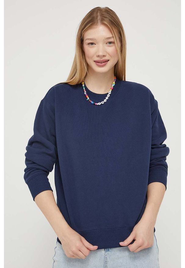 Superdry bluza damska kolor granatowy gładka. Kolor: niebieski. Materiał: włókno, materiał. Wzór: gładki. Styl: klasyczny
