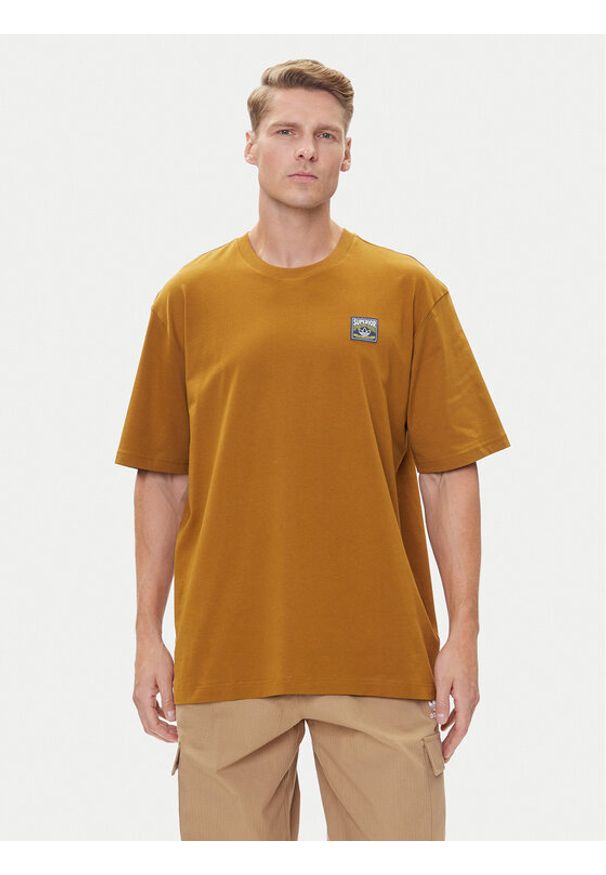 Adidas - adidas T-Shirt Wabash JW0160 Brązowy Loose Fit. Kolor: brązowy. Materiał: bawełna