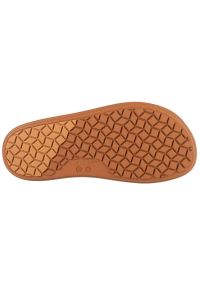 Sandały Crocs Brooklyn Luxe Strap W 209407-2U3 brązowe. Okazja: na co dzień. Zapięcie: pasek. Kolor: brązowy. Materiał: materiał. Obcas: na koturnie. Styl: casual
