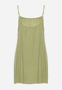 Born2be - Zielona Wiskozowa Sukienka na Regulowanych Ramiączkach Ulantia. Okazja: na co dzień. Kolor: zielony. Materiał: wiskoza. Długość rękawa: na ramiączkach. Sezon: lato. Styl: casual, elegancki #3