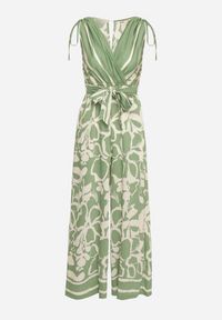 Born2be - Zielony Kopertowy Kombinezon z Wiskozą Wykończony Gumką w Talii z Materiałowym Paskiem Inatia. Okazja: na co dzień. Kolor: zielony. Materiał: wiskoza, materiał. Długość: długie. Styl: elegancki, casual #7