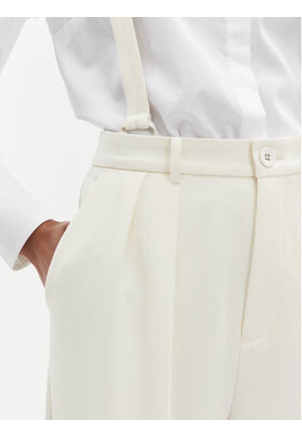 Custommade Spodnie materiałowe Pien 999825531 Écru Regular Fit. Materiał: syntetyk, wełna