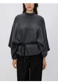 Reserved - Sweter ponczo z paskiem - ciemnoszary. Kolor: szary. Materiał: wełna, dzianina #1