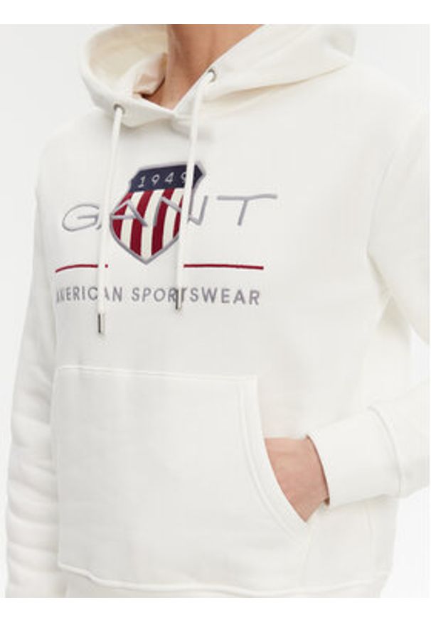 GANT - Gant Bluza Archive Shield 4200276 Écru Regular Fit. Materiał: bawełna