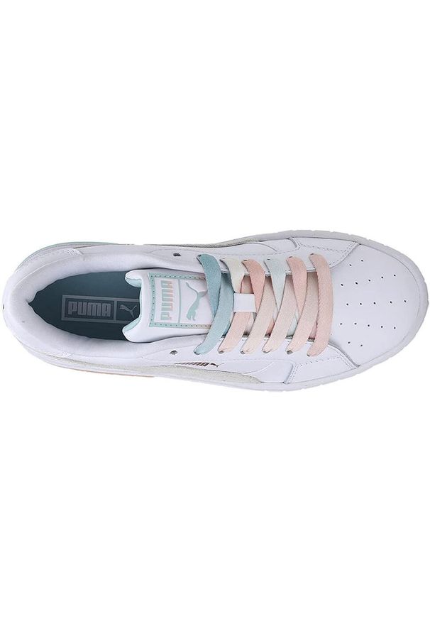 Buty do chodzenia damskie Puma Cali Star Gl. Zapięcie: sznurówki. Kolor: biały. Materiał: materiał, skóra, tkanina, syntetyk. Szerokość cholewki: normalna. Sport: turystyka piesza