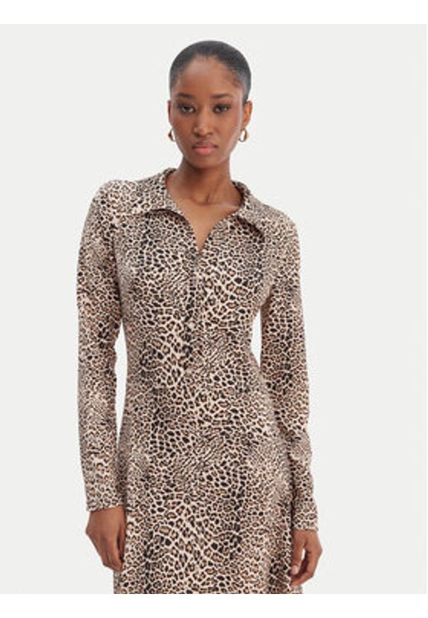 Morgan Sukienka koszulowa 261-RINGO Beżowy Regular Fit. Kolor: beżowy. Materiał: syntetyk. Typ sukienki: koszulowe