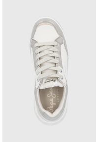 Pepe Jeans Buty Marble Glam kolor biały na platformie. Nosek buta: okrągły. Zapięcie: sznurówki. Kolor: biały. Materiał: guma. Obcas: na platformie #5