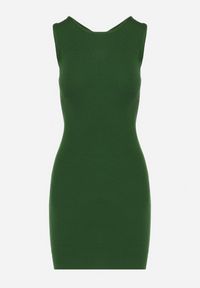 Born2be - Zielona Mini Sukienka Prążkowana z Krzyżującymi się Ramiączkami na Plecach Banova. Kolor: zielony. Materiał: prążkowany. Długość rękawa: na ramiączkach. Sezon: lato. Długość: mini #4