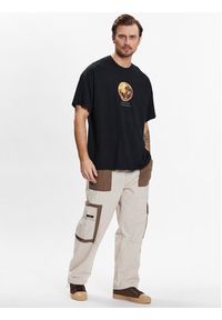 BDG Urban Outfitters T-Shirt 76134410 Czarny Regular Fit. Kolor: czarny. Materiał: bawełna