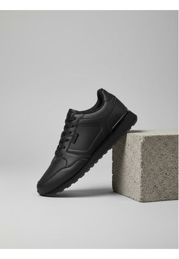 Kappa Sneakersy CEO-V12-1127 Czarny. Kolor: czarny. Materiał: skóra