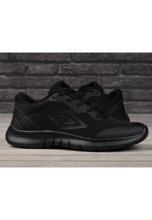 Buty męskie treningowe Umbro Pete Mix. Kolor: czarny. Sport: fitness