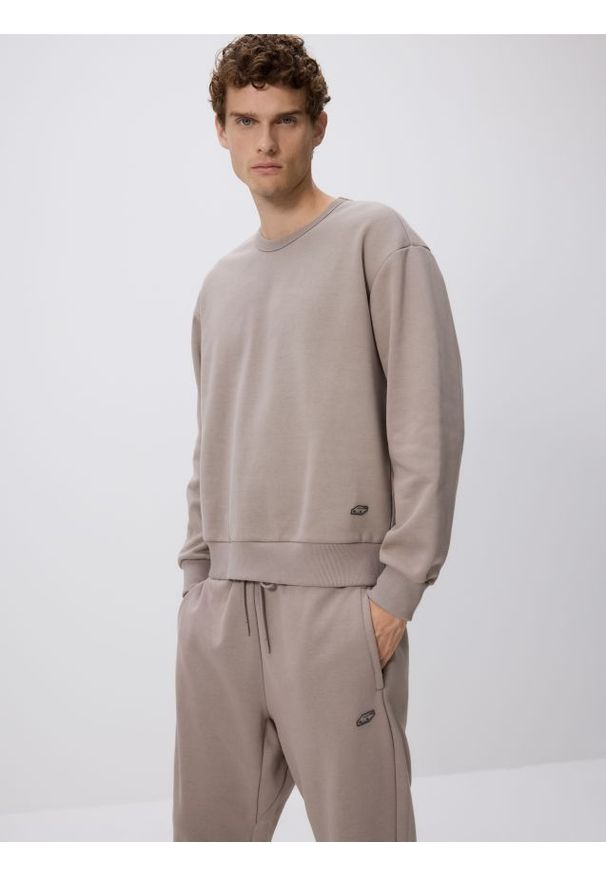 Reserved - Gładka bluza z bawełną - ciemnoszary. Kolor: szary. Materiał: bawełna. Wzór: gładki