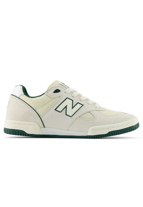 Buty męskie New Balance Numeric UN600TTR – beżowe. Kolor: beżowy. Materiał: guma, materiał, dresówka, zamsz. Szerokość cholewki: normalna. Sport: skateboard, fitness, bieganie