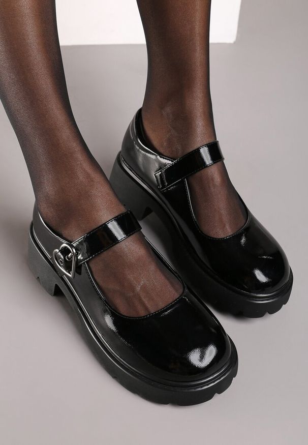 Born2be - Czarne Lakierowane Półbuty w Stylu Mary Jane ze Skórzaną Wkładką Tinave. Okazja: do pracy, na spotkanie biznesowe. Zapięcie: pasek. Kolor: czarny. Materiał: lakier, skóra. Wzór: gładki. Obcas: na obcasie. Styl: biznesowy. Wysokość obcasa: średni
