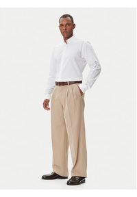 Karl Lagerfeld - KARL LAGERFELD Koszula 605035 552627 Biały Regular Fit. Typ kołnierza: dekolt w karo. Kolor: biały. Materiał: len, bawełna