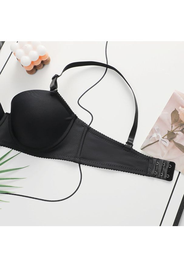 Intica - Biustonosz z usztywnieniem i regulowanymi ramiączkami na co dzień i specjalne okazje Halide. Kolor: czarny. Materiał: materiał