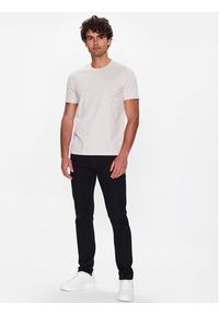 Calvin Klein T-Shirt Smooth K10K110589 Beżowy Regular Fit. Kolor: beżowy. Materiał: bawełna
