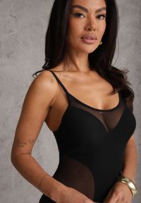 Renee - Czarny Jednoczęściowy Strój Kąpielowy z Siateczką i Wycięciem na Plecach Xenneth. Kolor: czarny #4