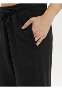 Adidas - adidas Spodnie dresowe All Szn IW1278 Czarny Loose Fit. Kolor: czarny. Materiał: bawełna #5