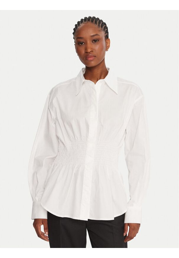 French Connection Koszula 72ZDP Biały Regular Fit. Kolor: biały. Materiał: bawełna