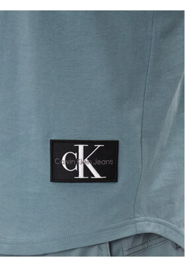 Calvin Klein Jeans T-Shirt J30J323482 Niebieski Regular Fit. Kolor: niebieski. Materiał: bawełna