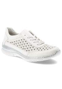 Półbuty damskie Rieker, skóra naturalna perforowana cholewka sznurowany fason lekka elastyczna podeszwa okrągły nosek, białe, L3217-80. Nosek buta: okrągły. Zapięcie: sznurówki. Kolor: biały. Materiał: skóra. Szerokość cholewki: normalna #1