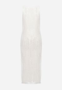 Born2be - Biała Dopasowana Ażurowa Sukienka Plażowa Narzutka Ozdobiona Rozcięciem na Nogę Alvantia. Okazja: na plażę. Kolor: biały. Wzór: ażurowy, aplikacja. Sezon: lato. Styl: klasyczny #4