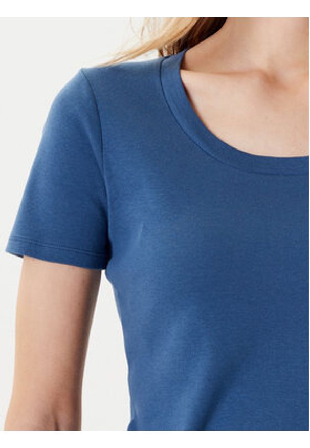 United Colors of Benetton - United Colors Of Benetton T-Shirt 3GA2D1066 Granatowy Slim Fit. Kolor: niebieski. Materiał: bawełna