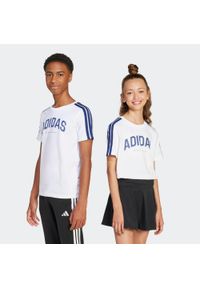 Adidas - Koszulka dziecięca ADIDAS. Kolor: biały, wielokolorowy, niebieski. Materiał: włókno, materiał, bawełna