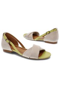 Beżowe Sandały Damskie Maciejka Eleganckie Półbuty. Okazja: na spacer. Zapięcie: pasek. Kolor: beżowy. Wzór: paski. Materiał: zamsz, skóra. Sezon: lato. Obcas: na obcasie. Styl: elegancki. Wysokość obcasa: niski #4