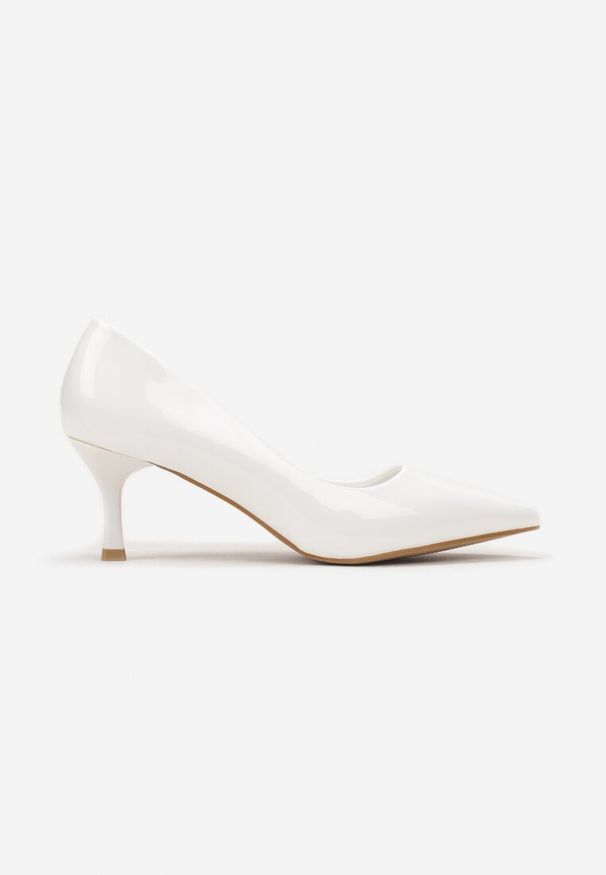 Renee - Białe Lakierowane Czółenka na Szpilce ze Szpiczastym Noskiem Ringessa. Nosek buta: szpiczasty. Kolor: biały. Materiał: lakier. Obcas: na szpilce. Styl: elegancki
